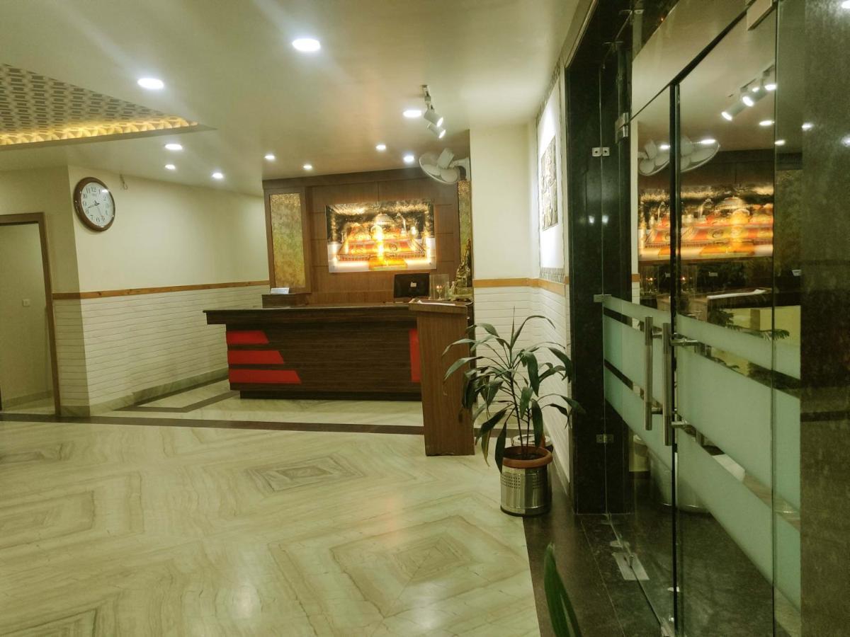 Hotel The Vaishno Devi Hills Katra  Bagian luar foto