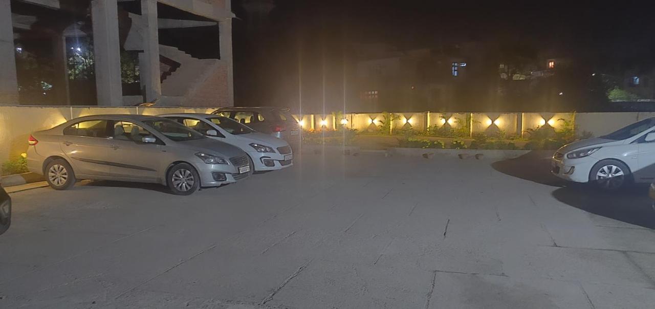 Hotel The Vaishno Devi Hills Katra  Bagian luar foto