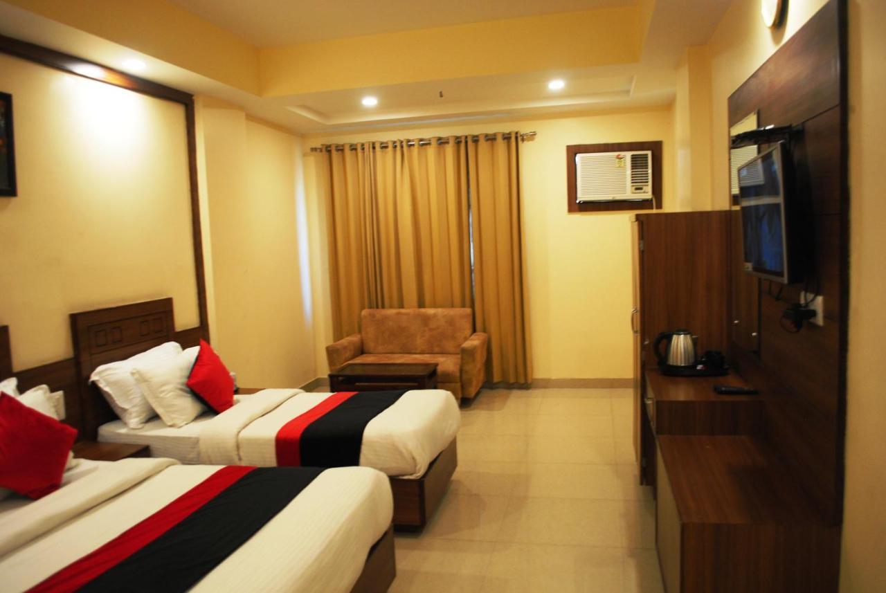 Hotel The Vaishno Devi Hills Katra  Bagian luar foto