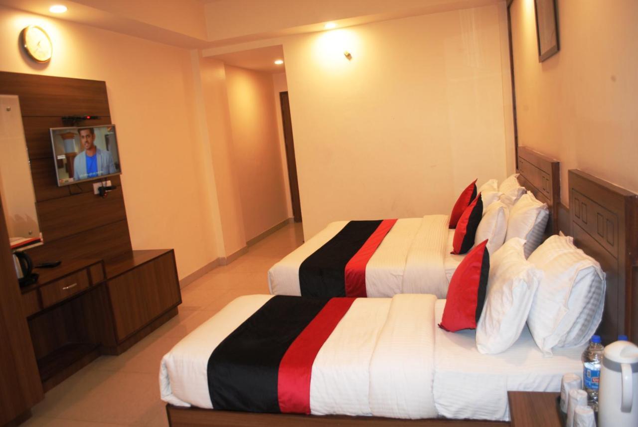 Hotel The Vaishno Devi Hills Katra  Bagian luar foto