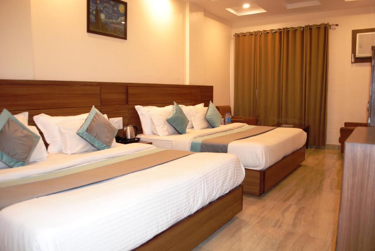 Hotel The Vaishno Devi Hills Katra  Bagian luar foto
